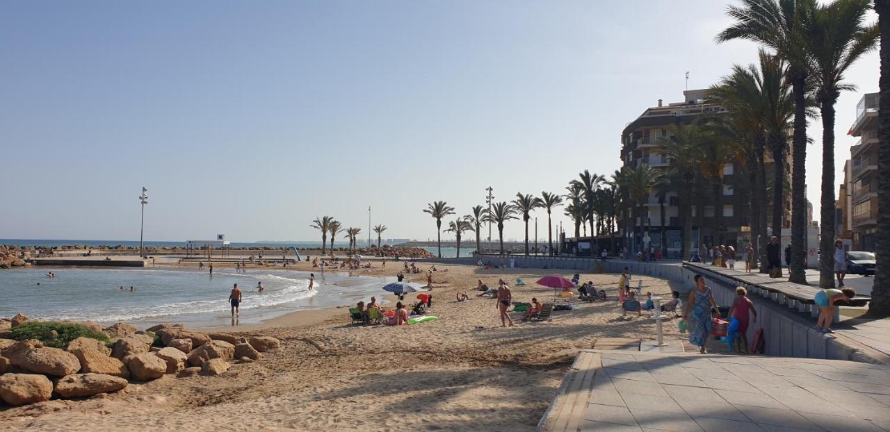 Costa Blanka Resident Apartman Torrevieja Bagian luar foto